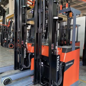 Xe Nâng Điện Đứng Lái 8FBR 1.0-3.0 Tấn